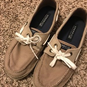 Boys sperry boat shoes